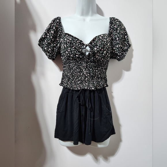 Love Tree Top - Picture 1 of 4